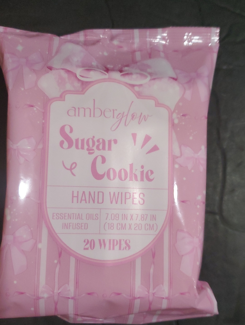 2pack Essential oil infused hand wipes and shea infused moisturizing lotion new - Picture 3 of 12